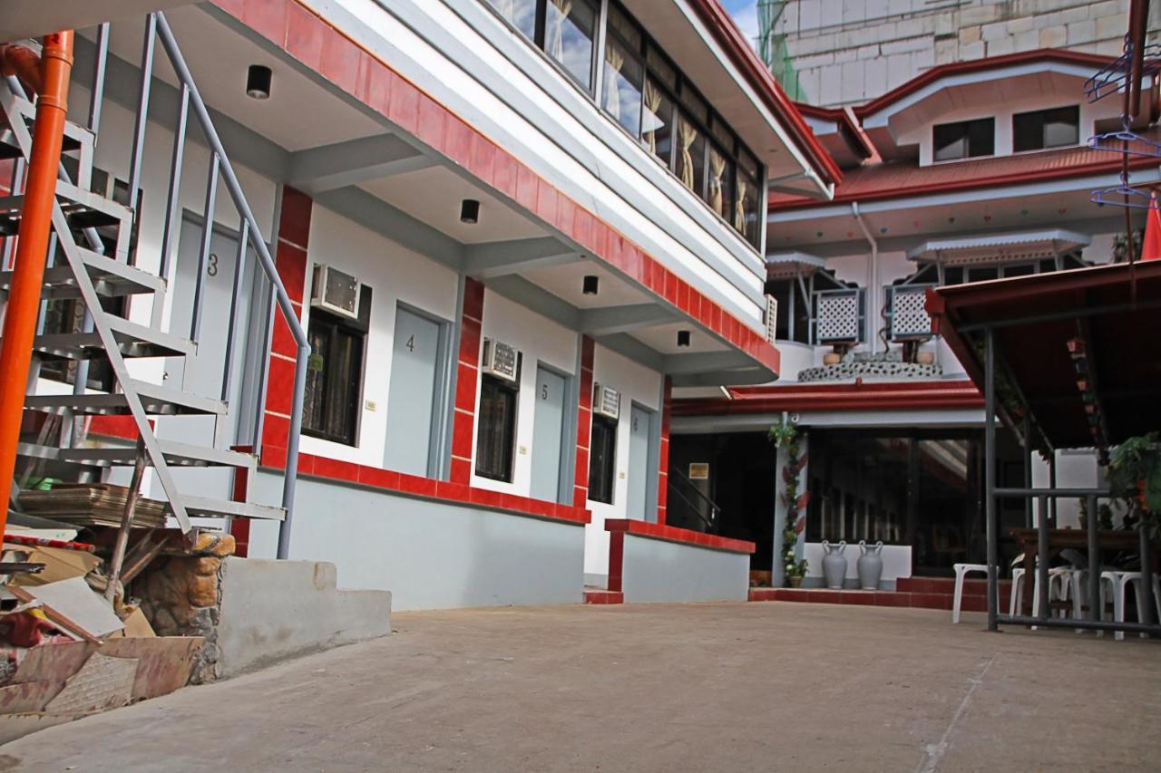 Mario'S Travellers Inn Корон Екстериор снимка