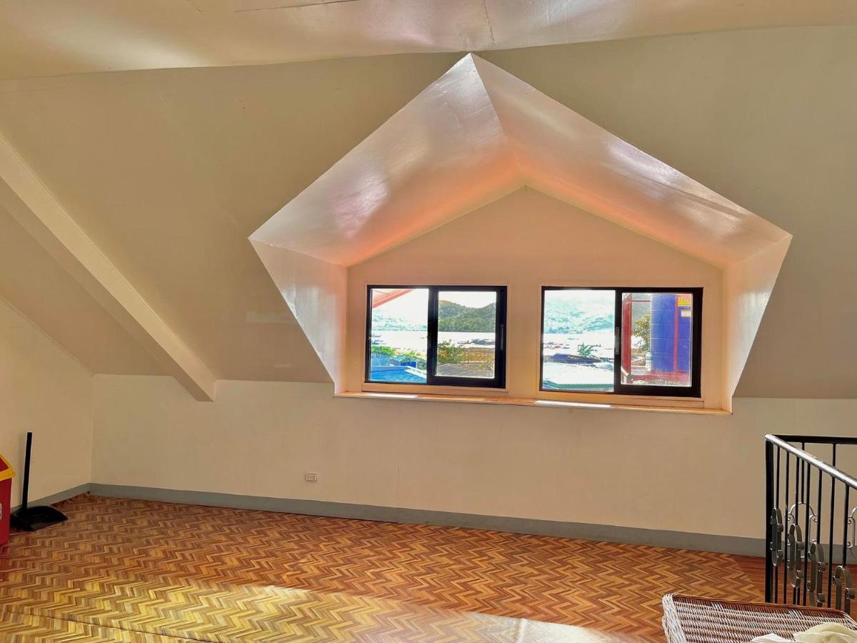 Mario'S Travellers Inn Корон Екстериор снимка